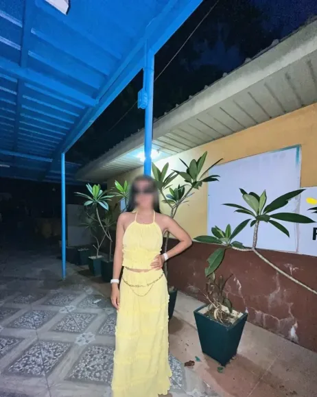 Claudia, 29