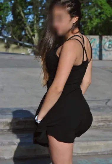 Denise, 31