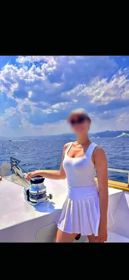 Hannah, 33