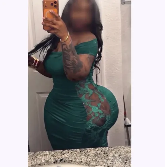 Ingrid, 26