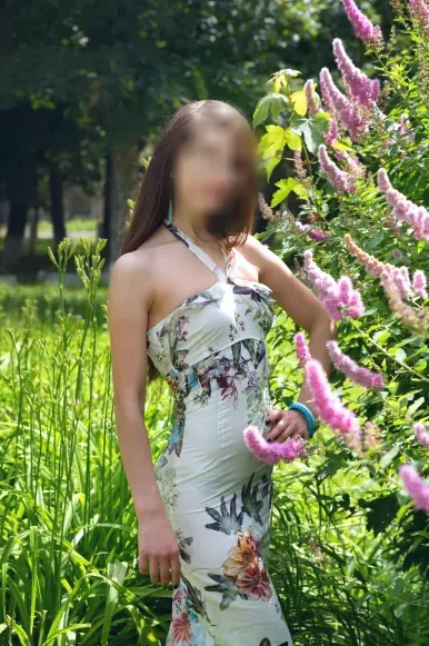 Nikolina, 39
