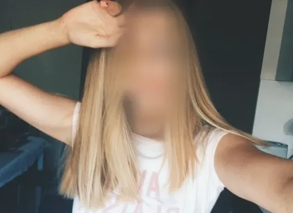 Romana, 28
