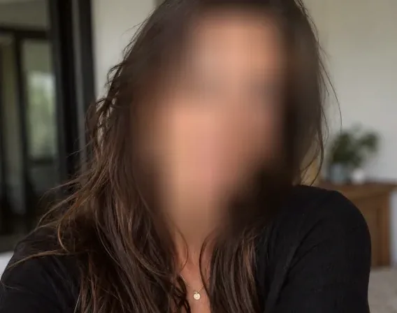 Tijana, 38